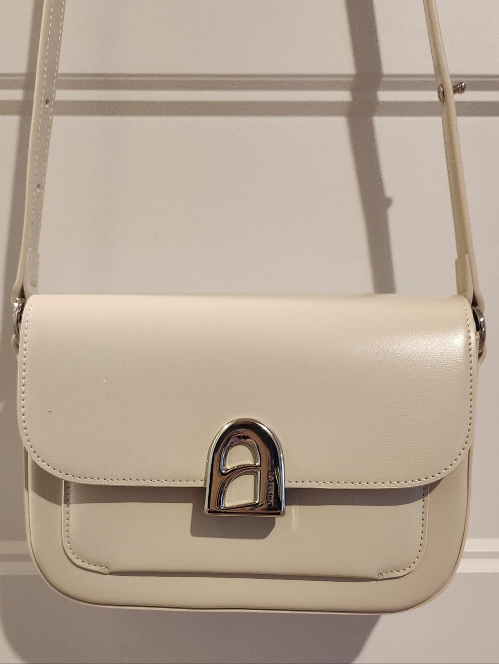 NWT Ivory La Festin Leather Shoulder Crossbody Bag Purse